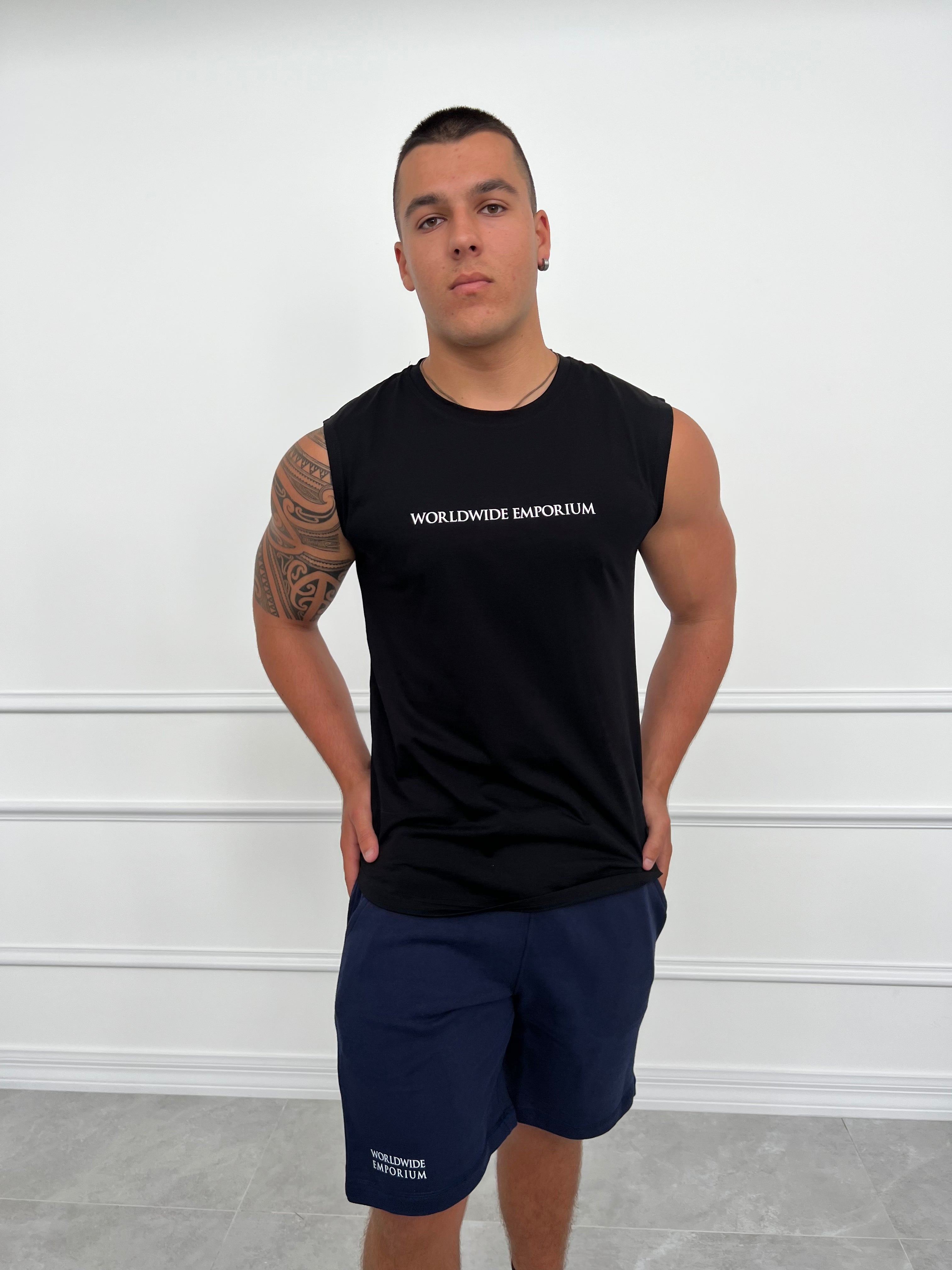 Classic black tank Top