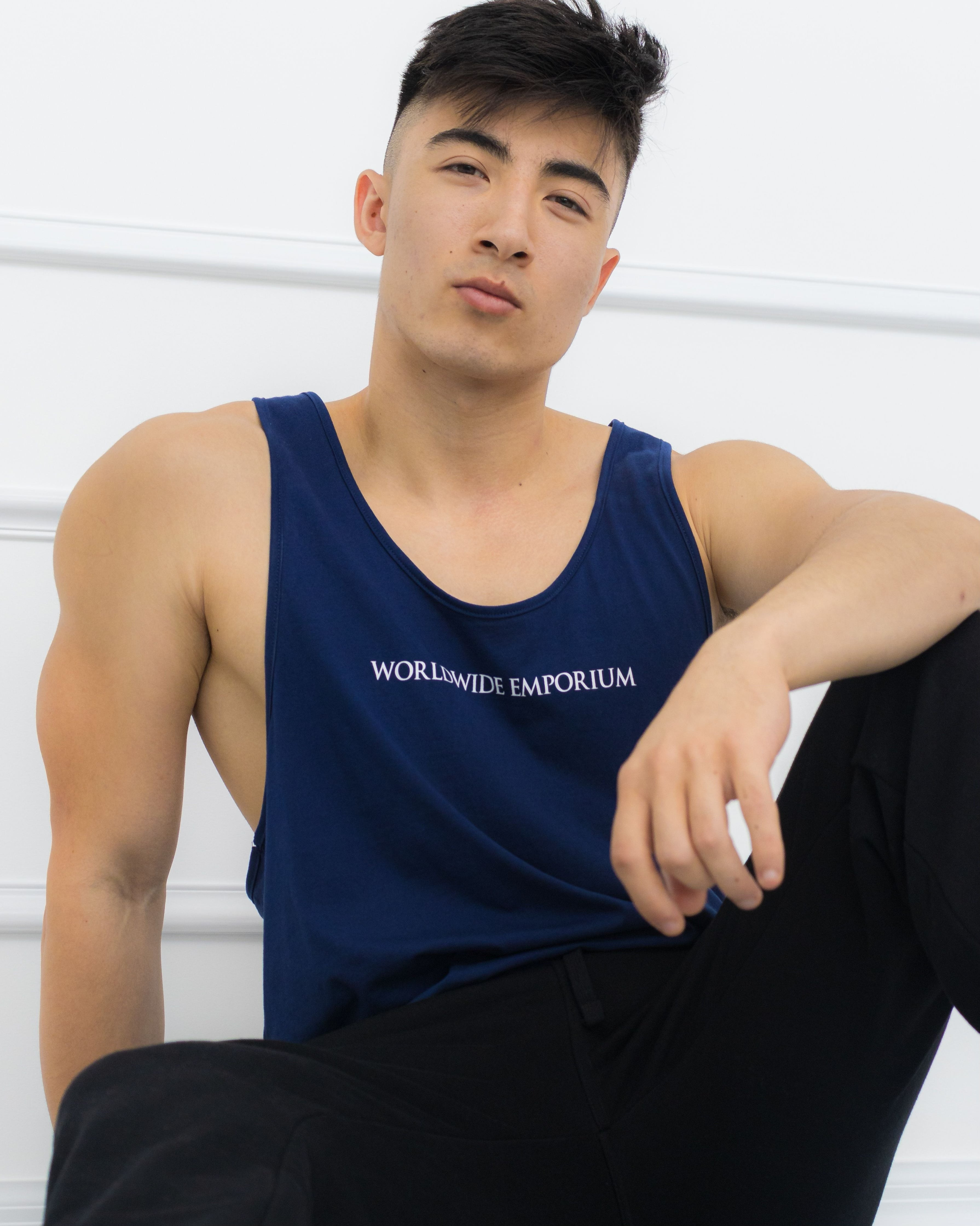 Men’s midnight singlet