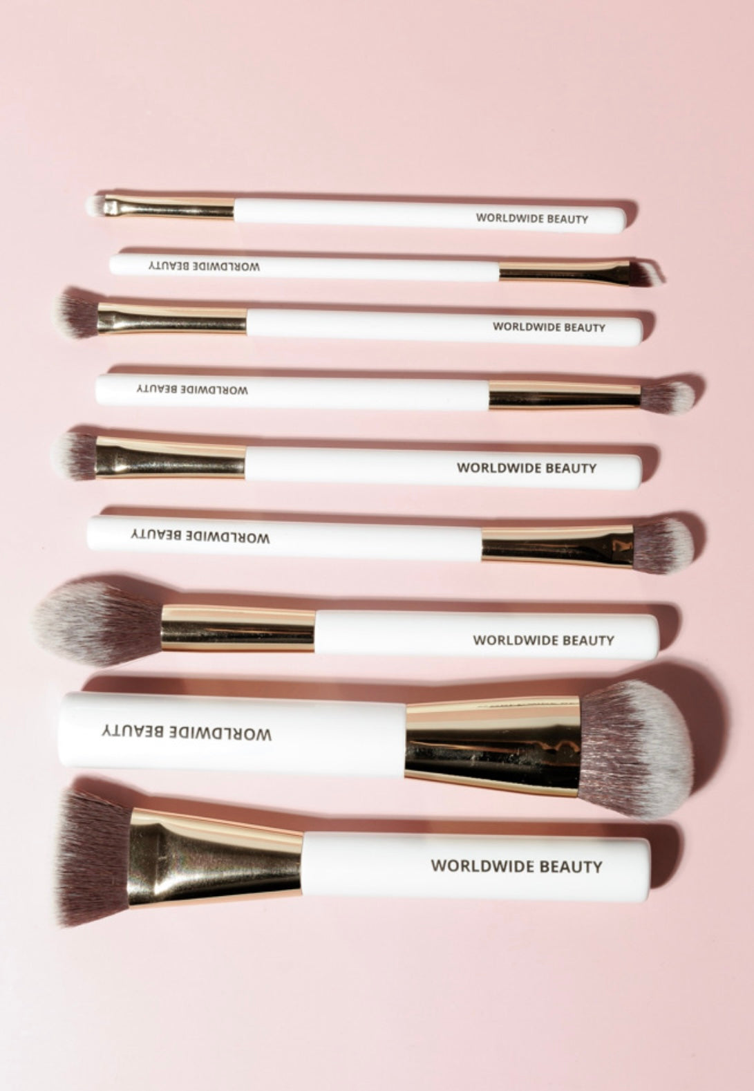 Makeup Brushes Pack | WORLDWIDE BEAUTY